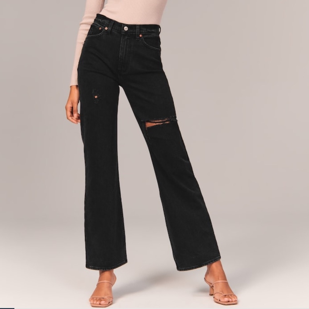 Abercrombie 90’s Ultra High Rise Relaxed Jeans